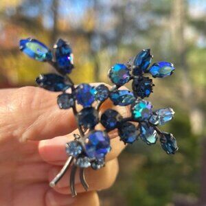 REGENCY Blue AB Rhinestone Large Leaf BROOCH
